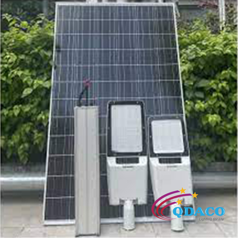 Bộ Đèn Năng Lượng Mặt Trời Công Suất Thực 100W Mã Sản Phẩm QDSCO-100W QDACOVN